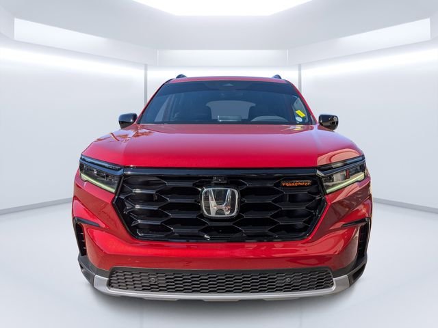 Used 2025 Red Honda TrailSport image 9