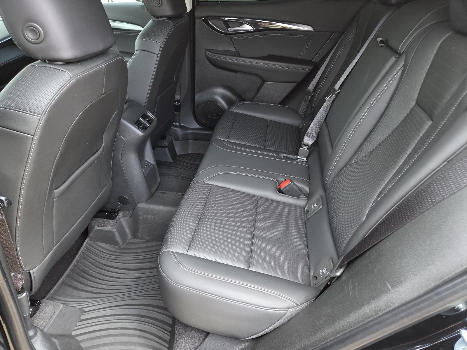 Used 2025 Ebony Twilight Metallic Buick Preferred image 33