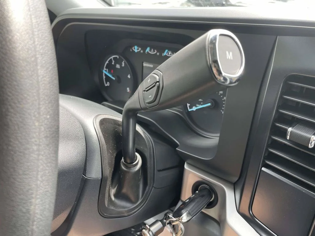 New 2026 Oxford White Ford XLT image 17