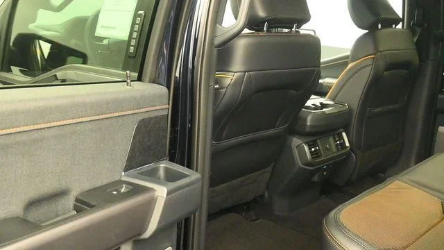 New 2026 Antimatter Blue Metallic Ford Tremor® image 10