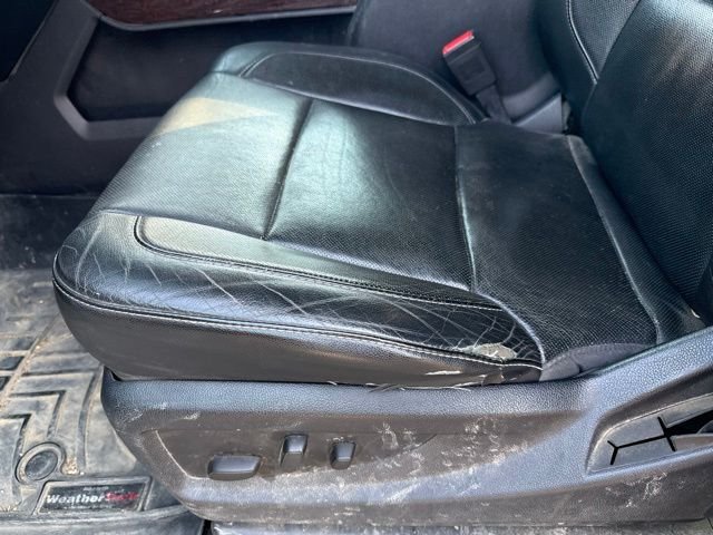 Used 2015 Silver GMC SLT image 22