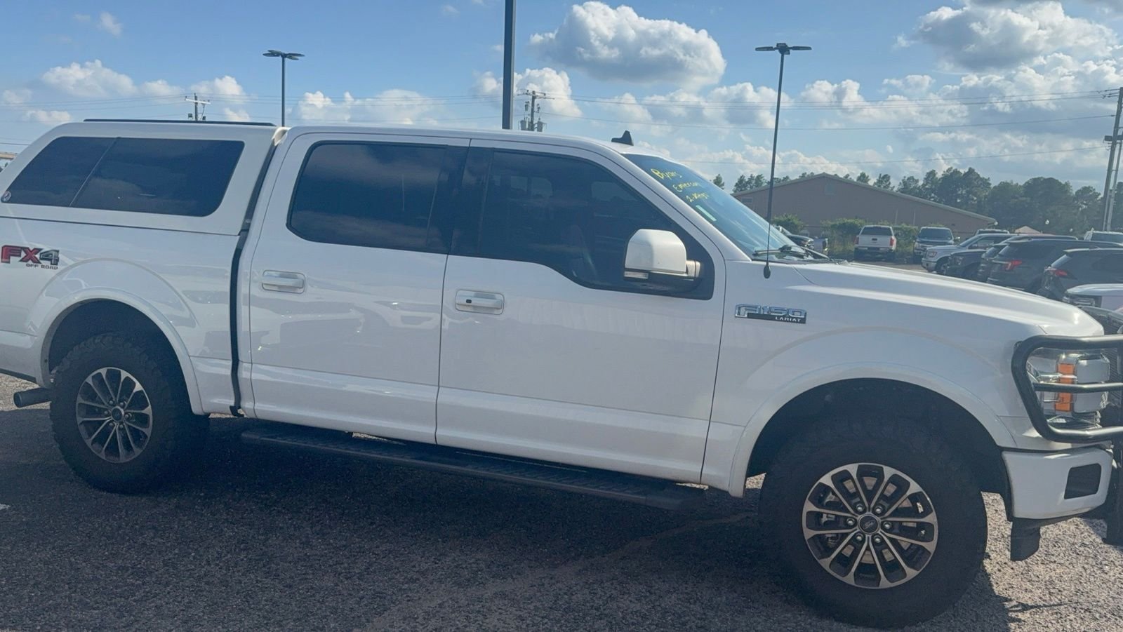 Used 2020 White Ford Lariat image 8