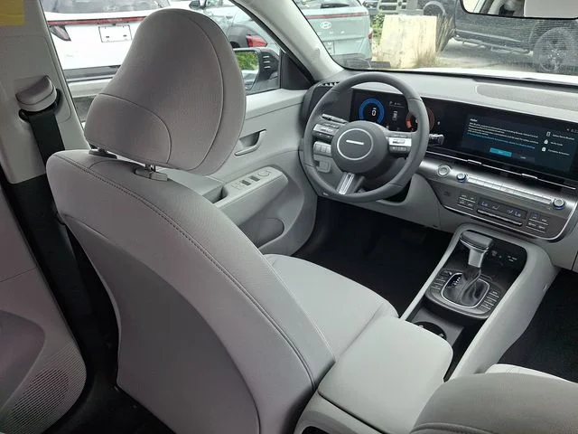 New 2026 White Hyundai SEL Sport image 9