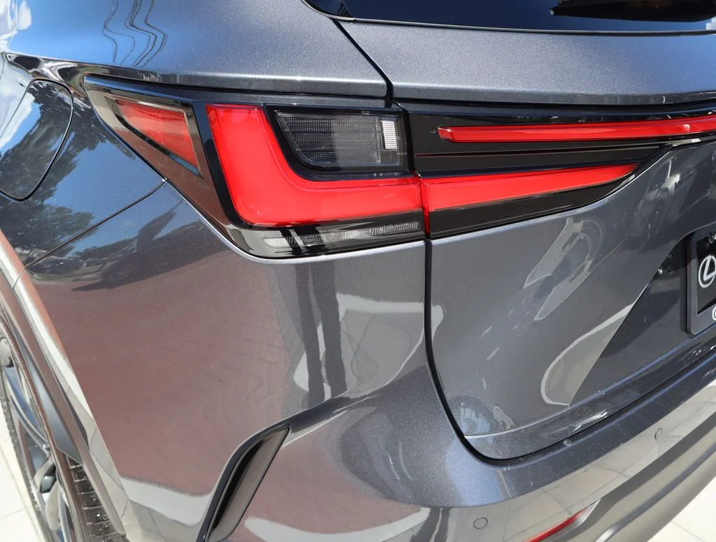 New 2026  Lexus 350h Premium image 16