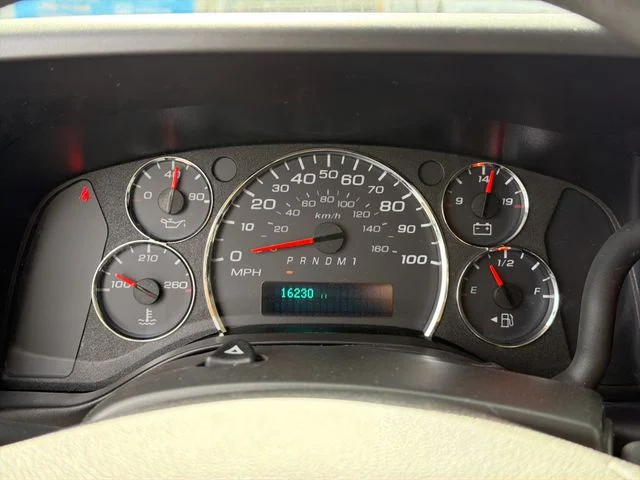 Used 2024 White Chevrolet Work Van image 12