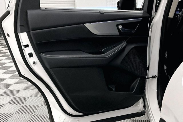 Used 2024 Platinum White Pearl Acura Technology image 23