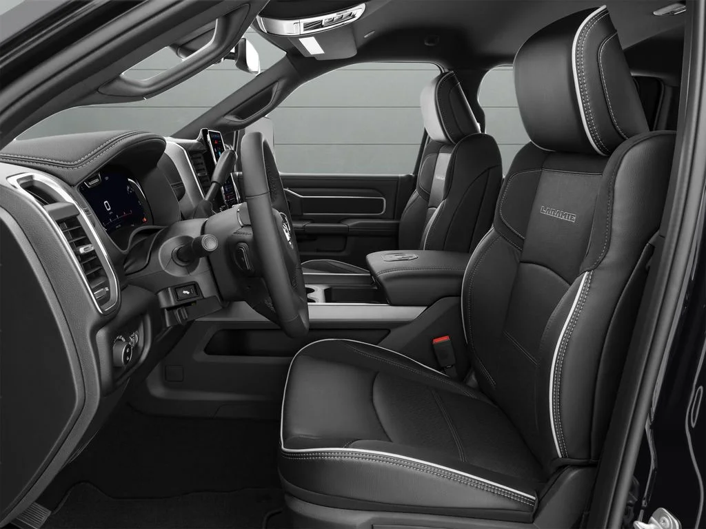 2026 RAM 2500 Laramie - Photo 16