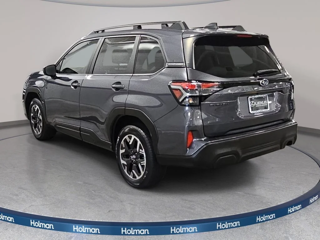Used 2025 Gray Subaru Premium image 8