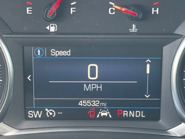 Used 2022 BLUE GLOW METALLIC Chevrolet LT image 22