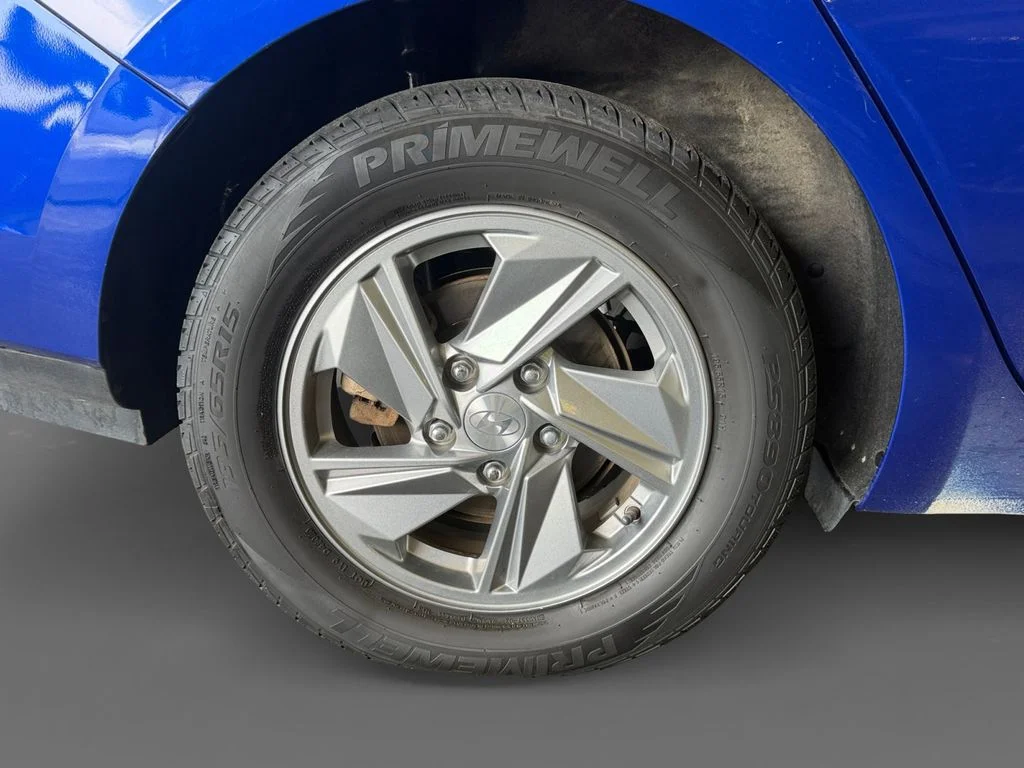 Used 2024 Blue Hyundai SE image 11