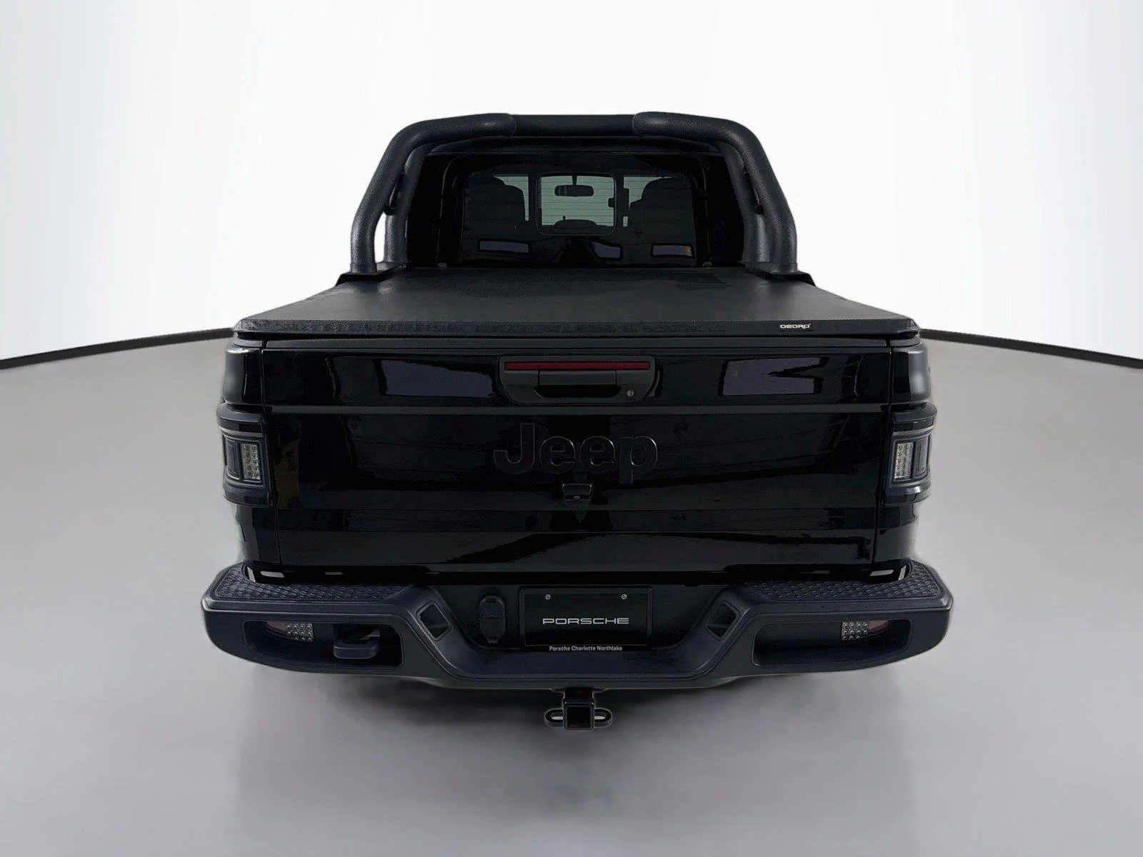 Used 2022 Black Clearcoat Jeep Sport S image 23