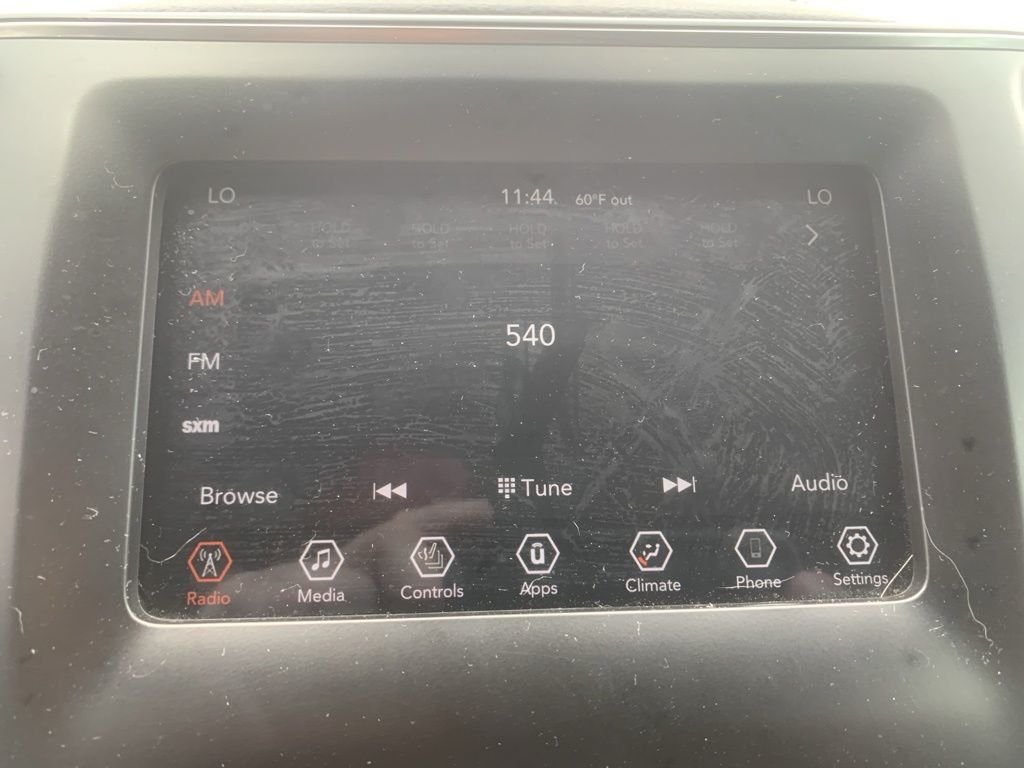 Used 2020 Light Brownstone Pearlcoat Jeep Latitude Plus image 19