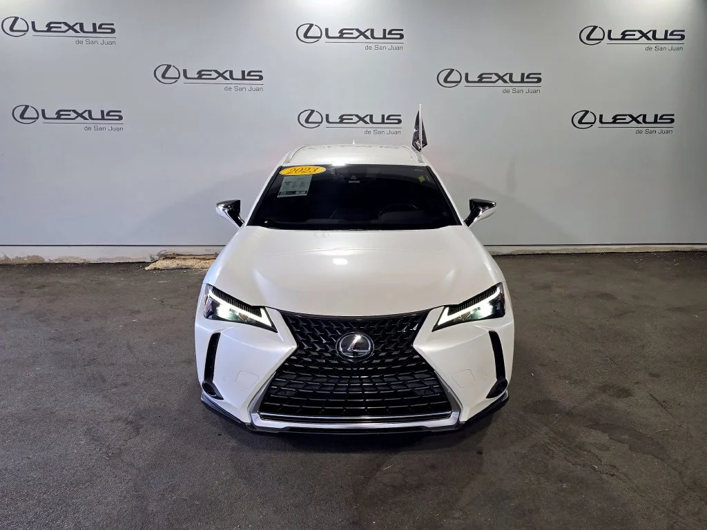 Used 2023 White Lexus 250h Base image 2