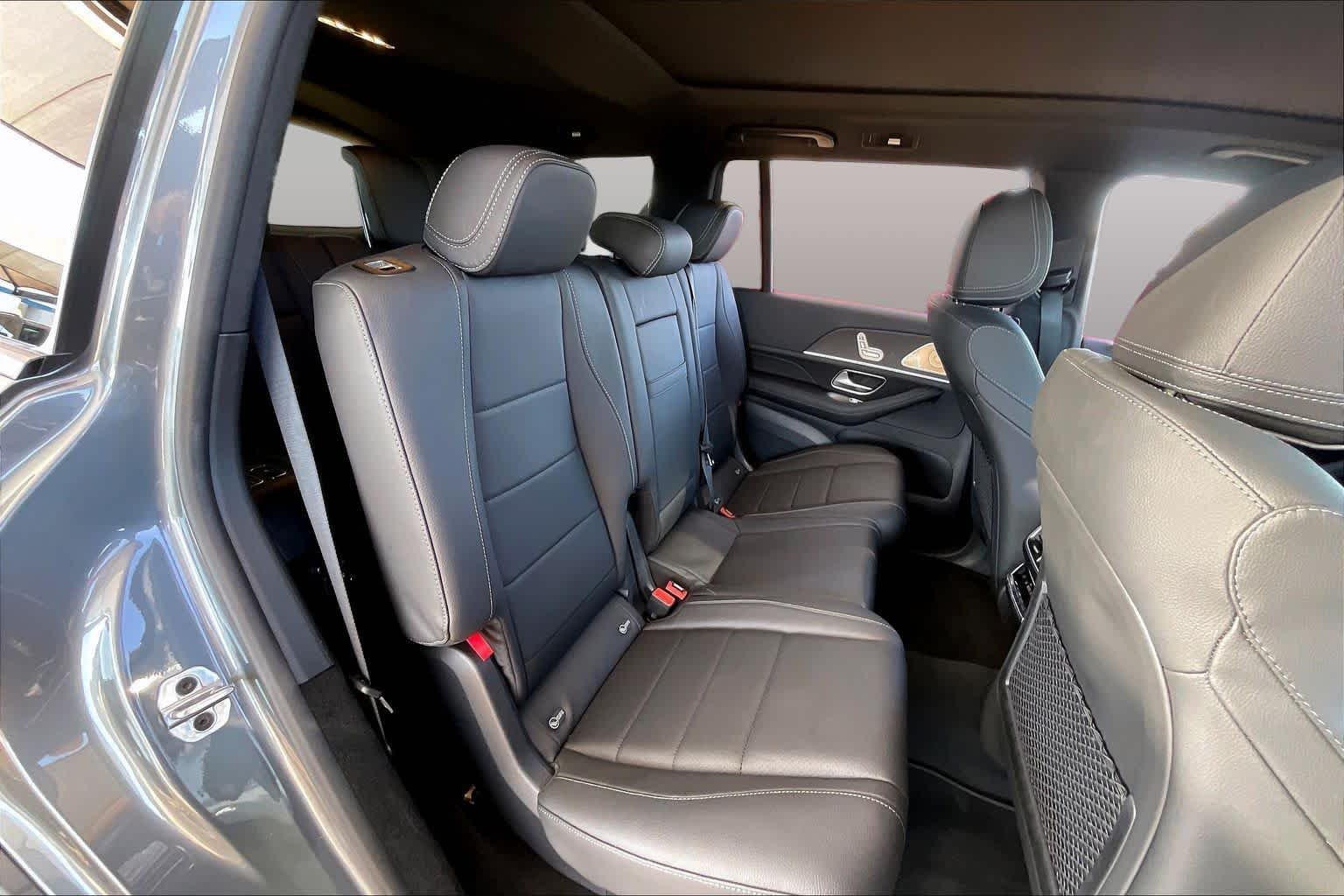 Used 2026 Selenite Grey Metallic Mercedes-Benz GLS 450 image 19