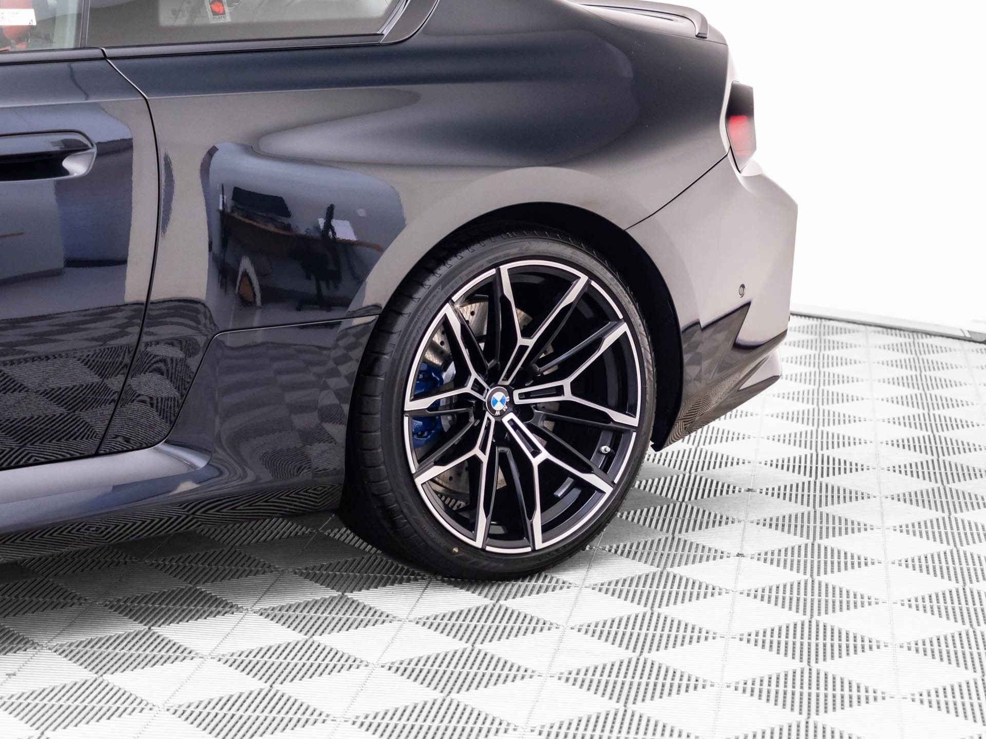 New 2026 Black Sapphire Metallic BMW Base image 36