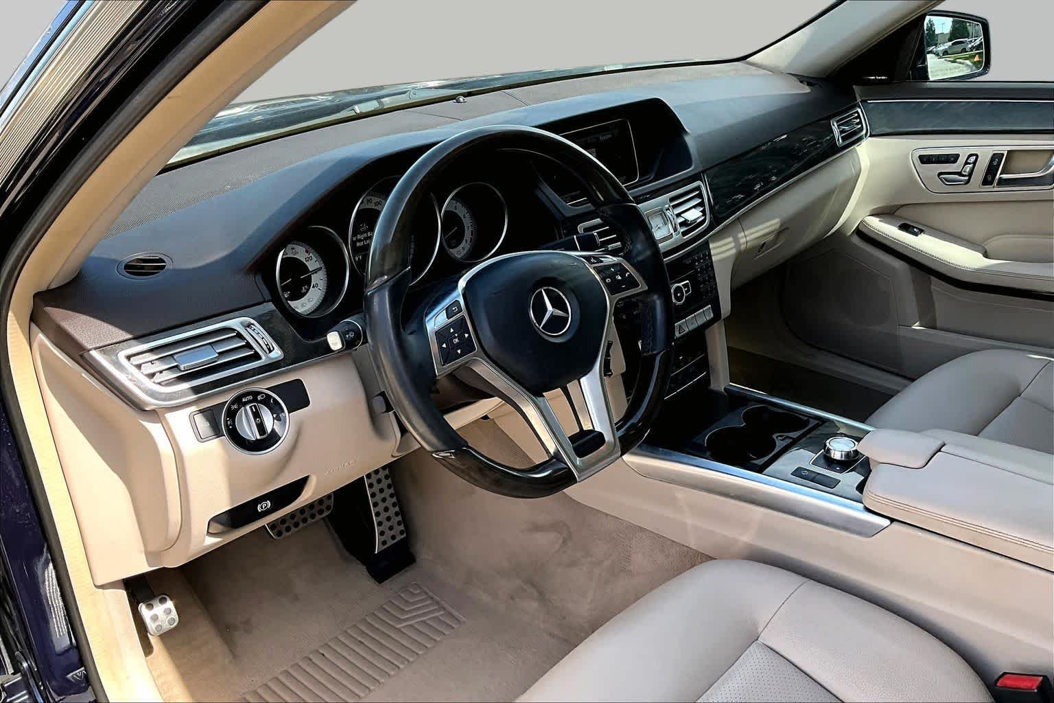 Used 2015 Lunar Blue Metallic Mercedes-Benz E 350 Sport image 16