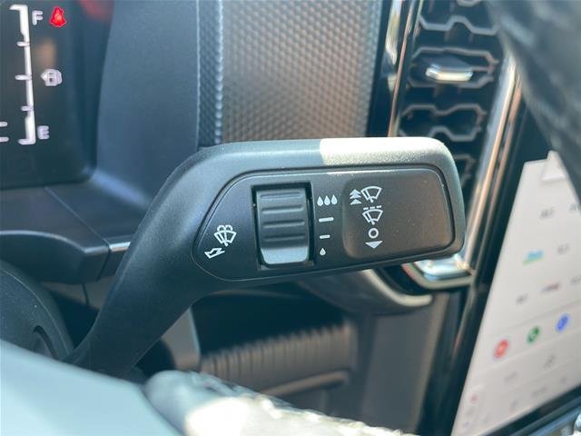 New 2026 Oxford White Ford XLT image 45