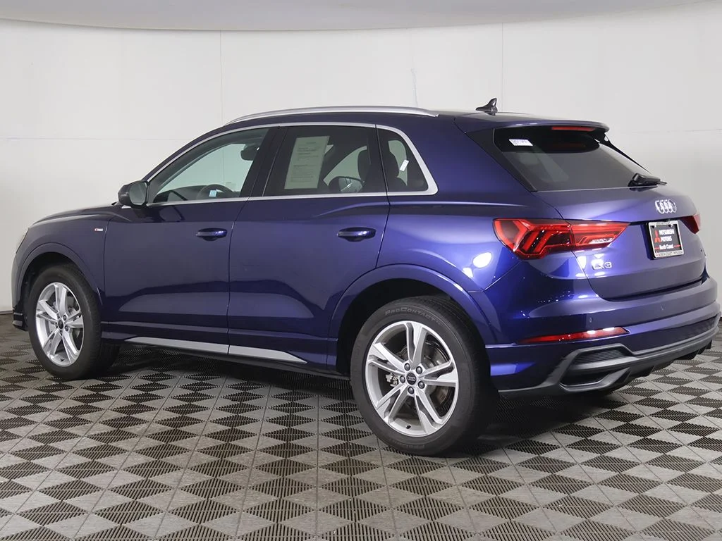 Used 2024 Blue Audi Premium Plus image 9