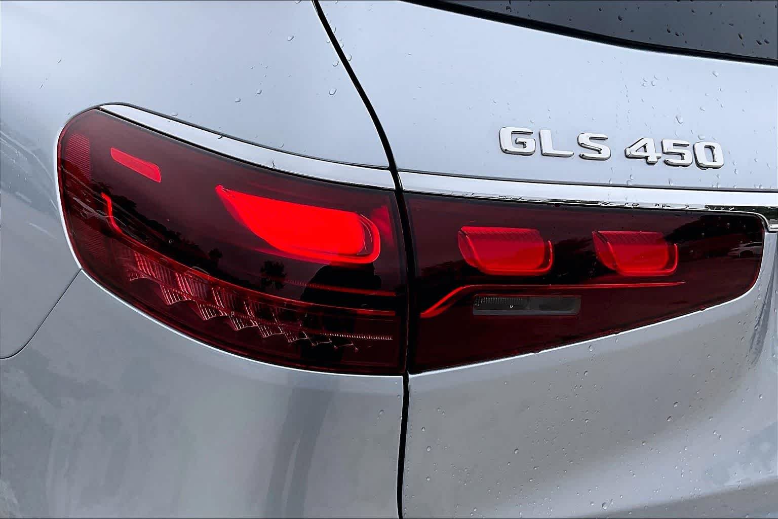 New 2026 Cirrus Silver Metallic Mercedes-Benz GLS 450 image 5