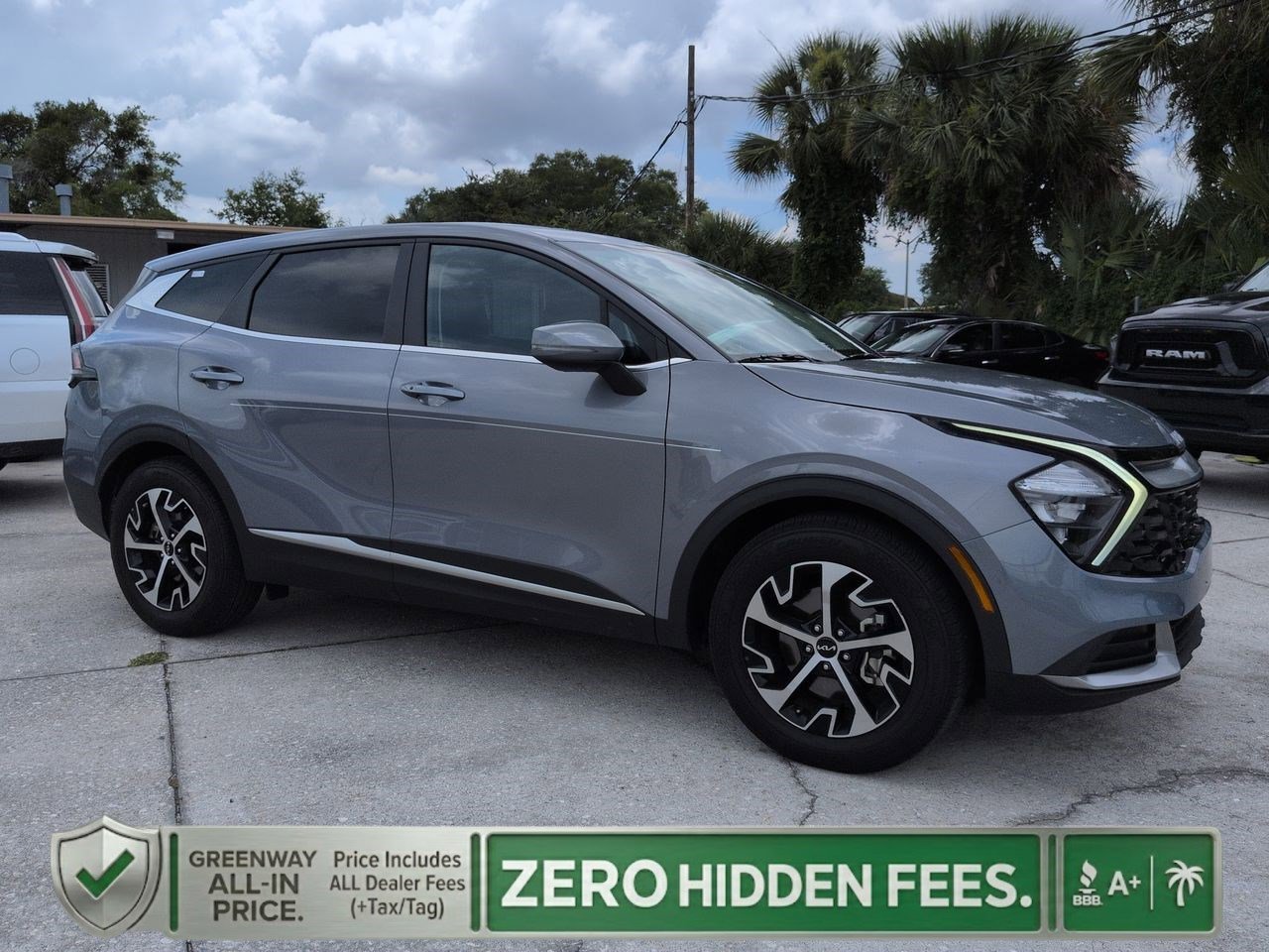 2023 Kia Sportage 2.5 EX AT's photo