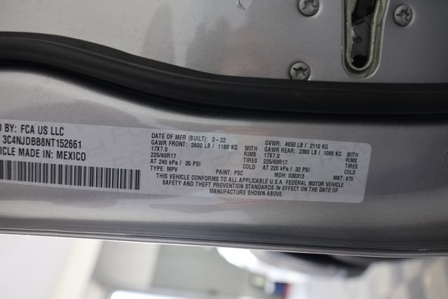 Used 2022 Silver Jeep Latitude image 29