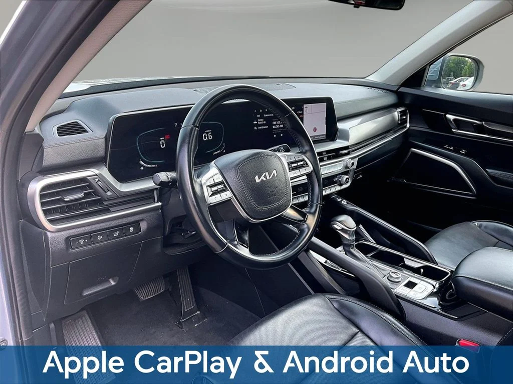 Certified Used 2025 Silver Kia S image 21