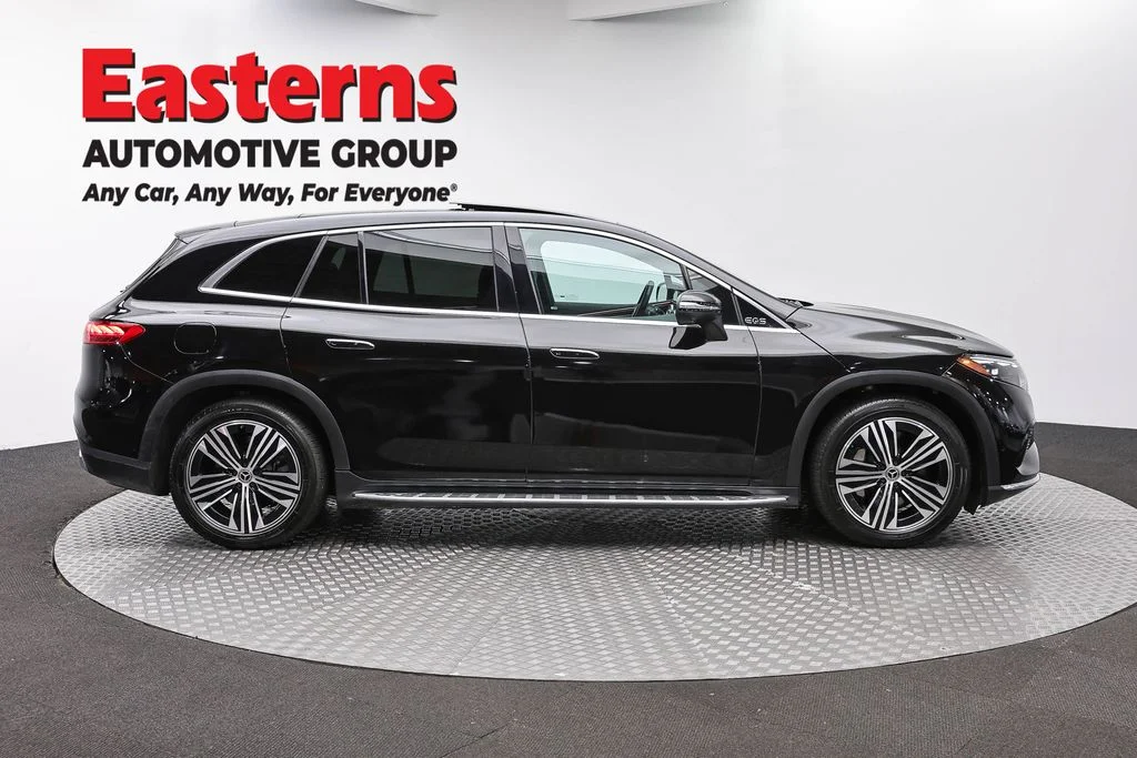 Used 2023 Black Mercedes-Benz 450 image 4