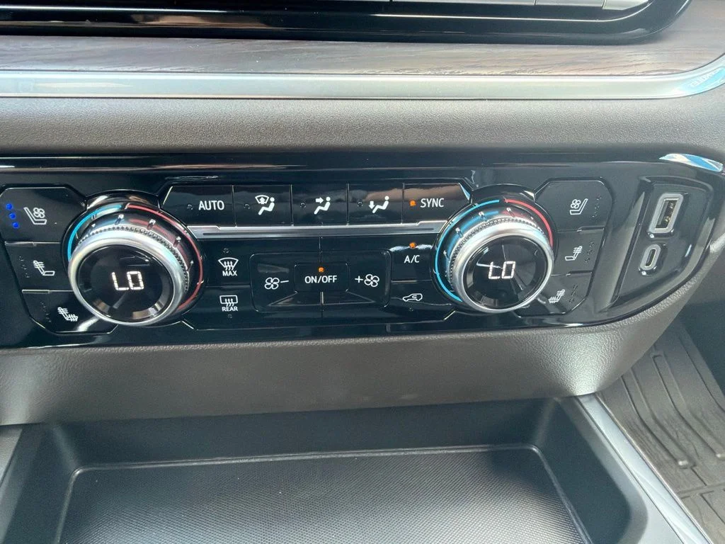 New 2026 Onyx Black GMC SLT image 21