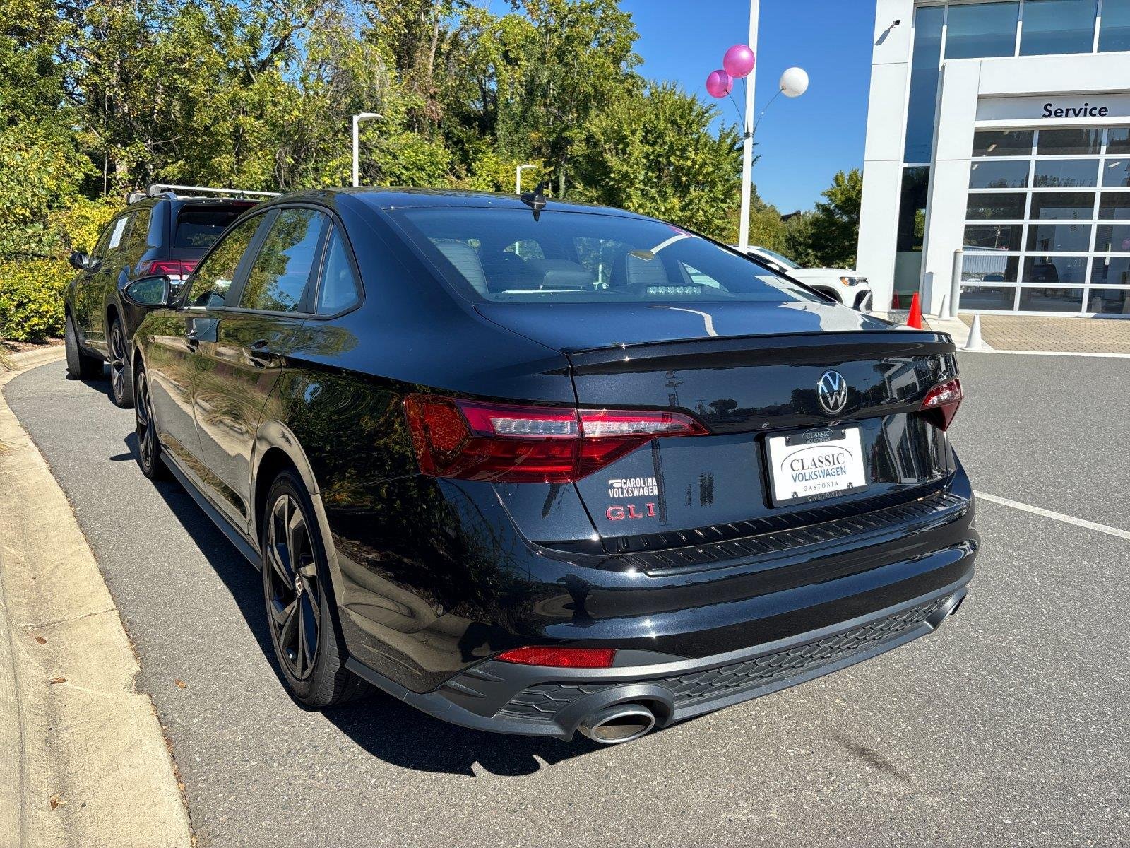 Used 2024 Deep Black Pearl Volkswagen Autobahn image 2