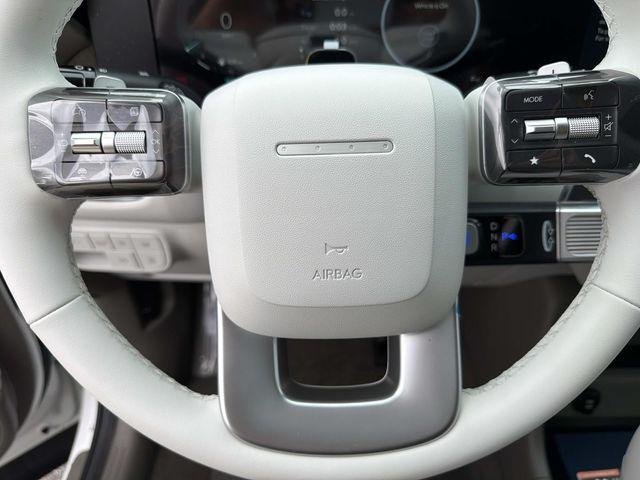 New 2027 White Hyundai Blue SEL 7P image 21