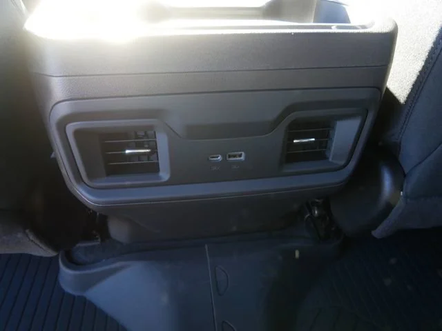 2026 Chevrolet Silverado 1500 LT Trail Boss - Photo 12