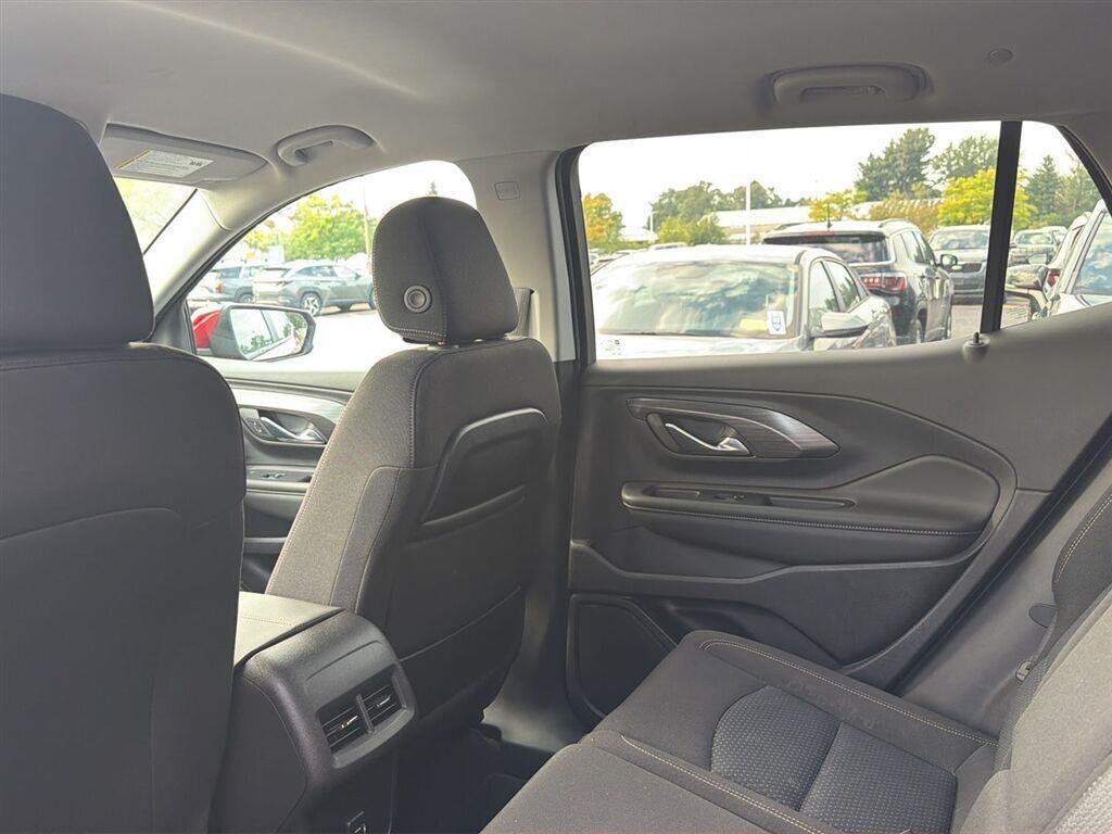 Used 2024 Rd Gmc  image 6