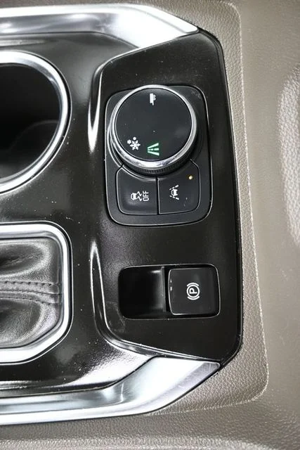 Used 2021 Beige Chevrolet LT Leather image 43