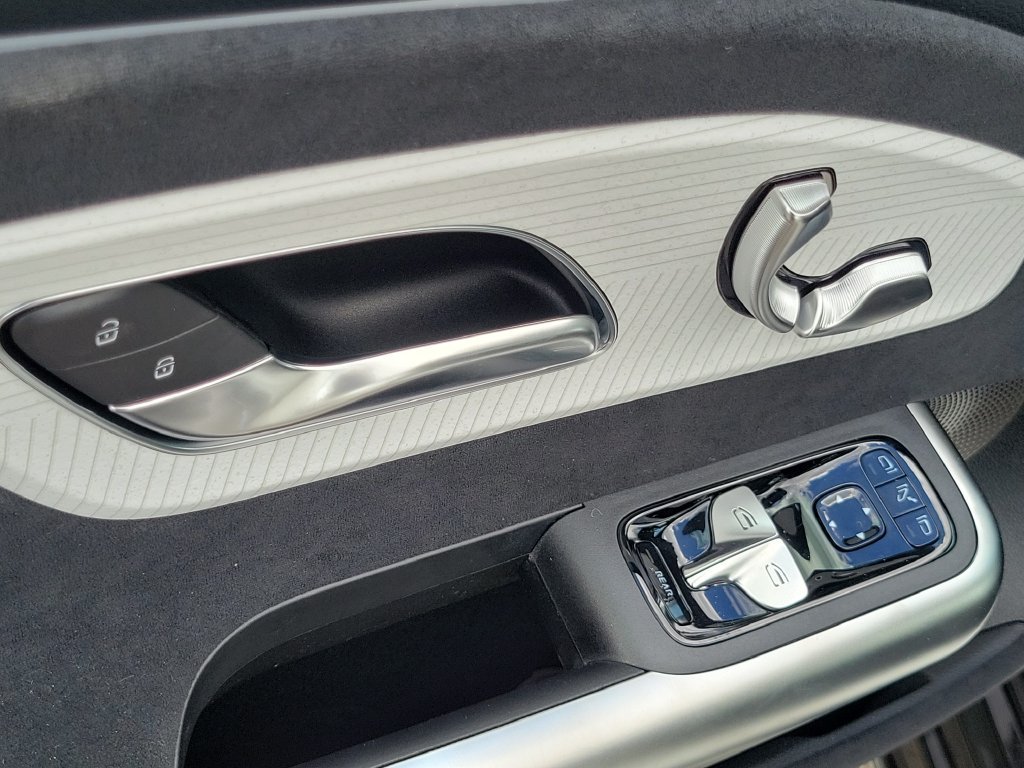 New 2027 Polar White Mercedes-Benz CLA 220 image 17