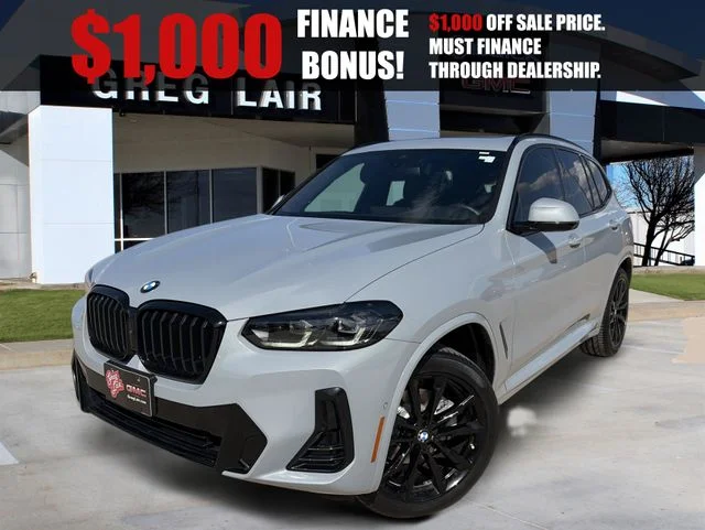 Used 2023 Gray BMW xDrive30i image 1