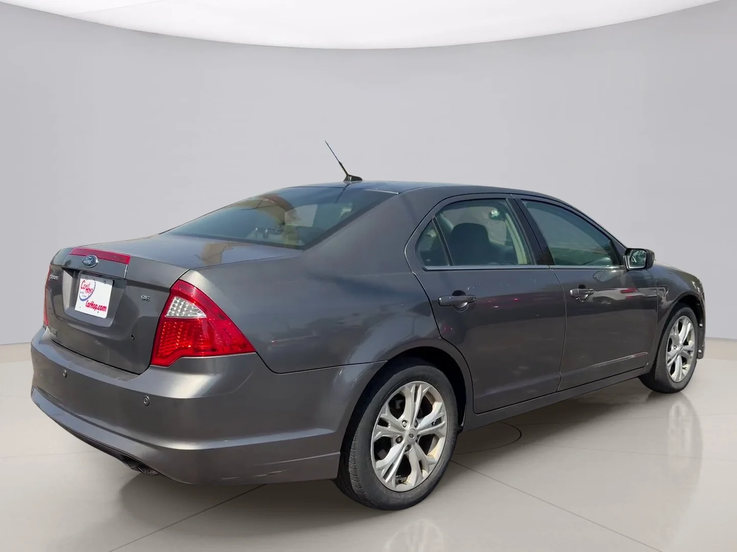 Used 2012 Gray Ford SE image 5