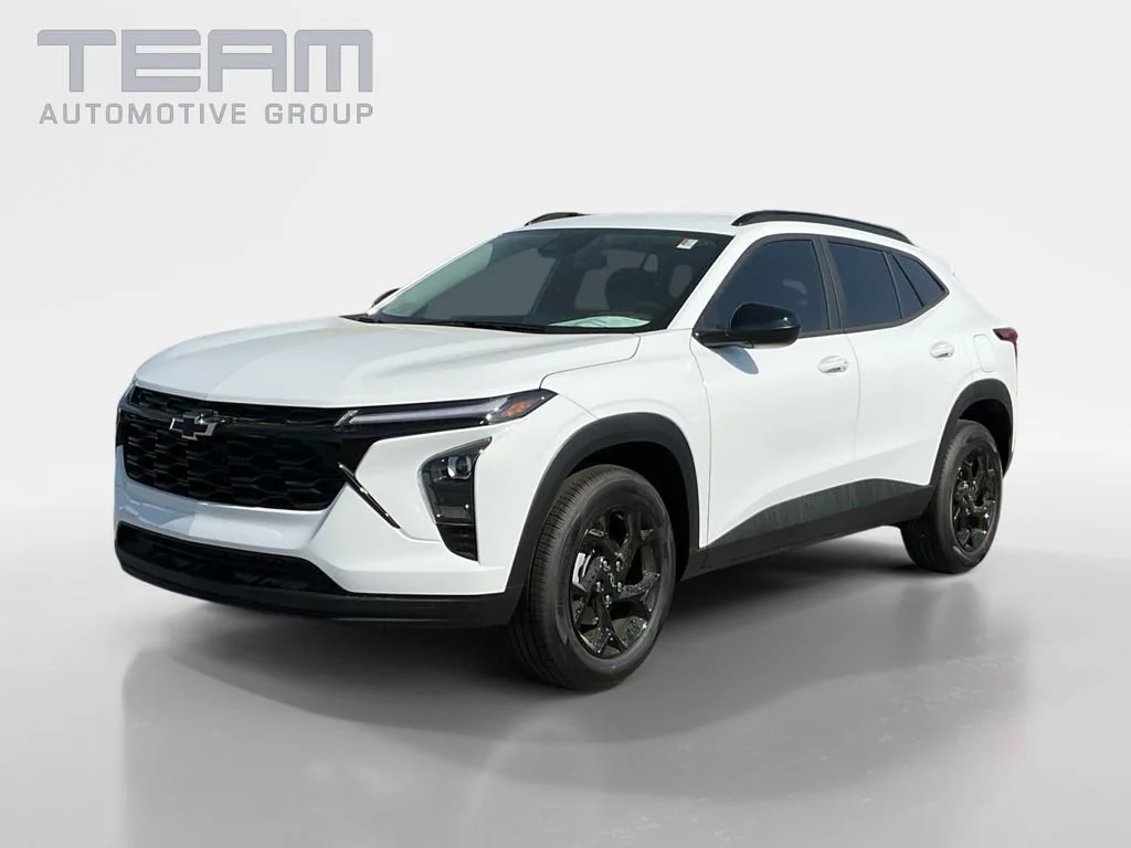 New 2026 Summit White Chevrolet LT image 3
