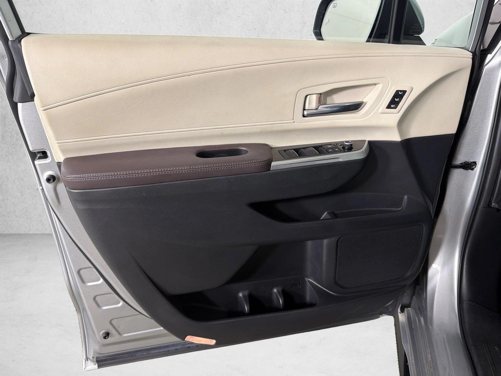 Certified Used 2022 Celestial Silver Metallic Toyota Platinum image 12