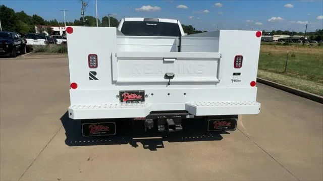 New 2026 Bright White Clear-Coat Exterior Paint RAM Tradesman image 8