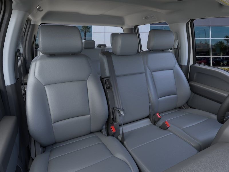 New 2026 Oxford White Ford XL image 22