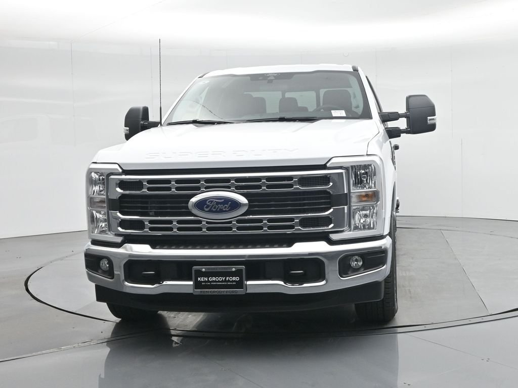 2026 Ford F-350 Super Duty XLT - Photo 57