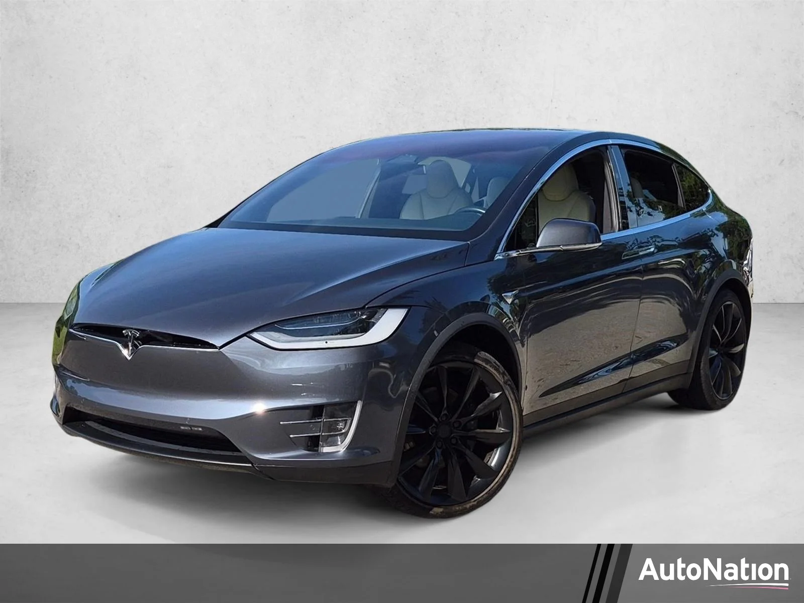 2020 Tesla Model X Long Range Plus's photo