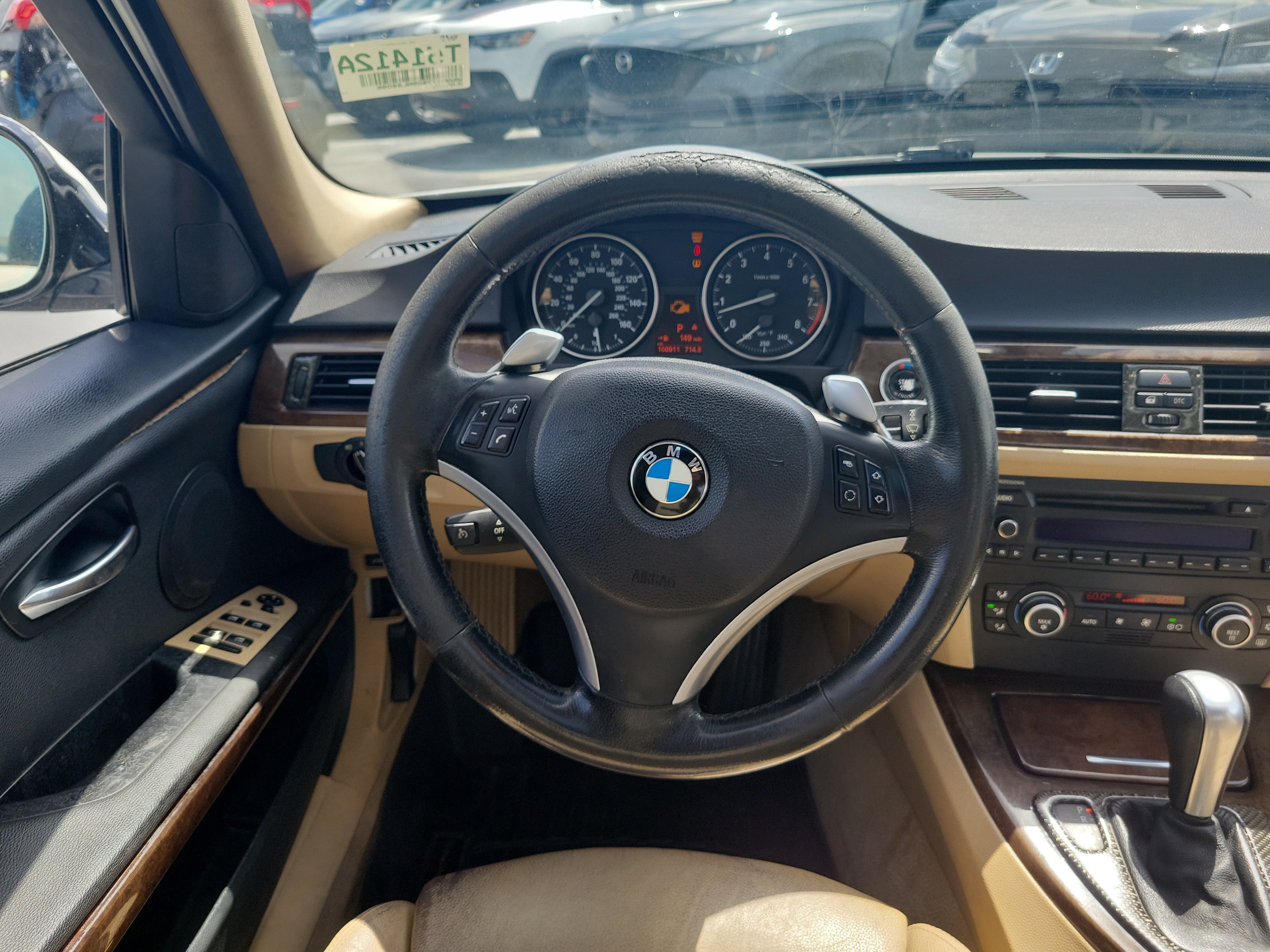 Used 2009 Alpine White BMW 335i image 14