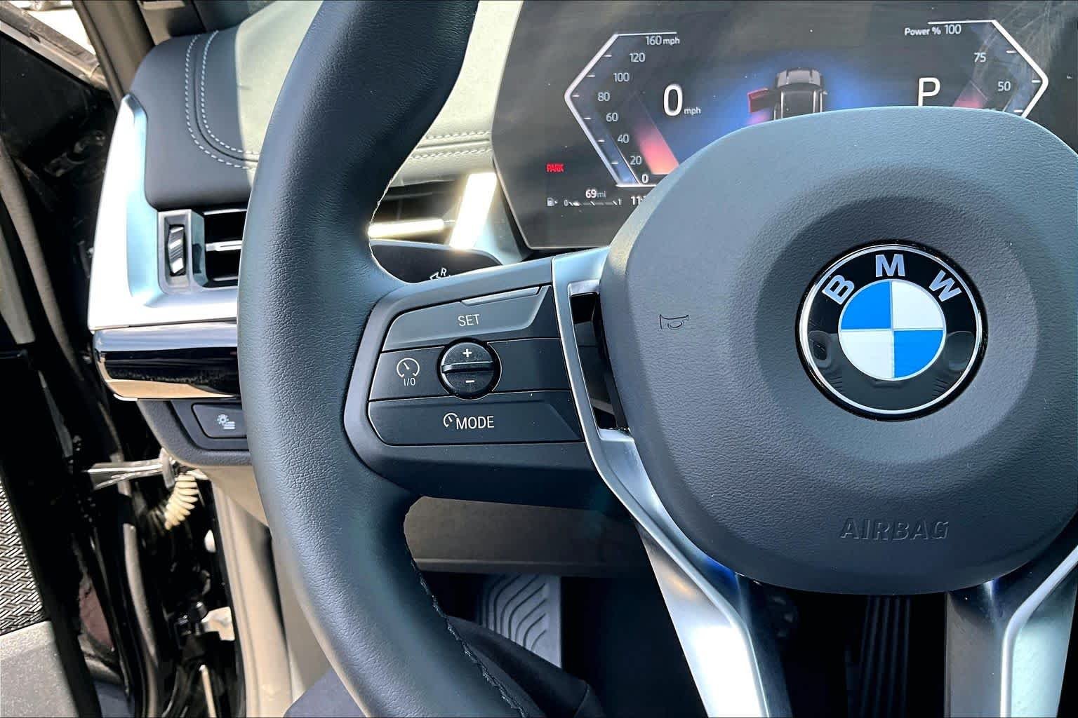 Used 2025 Black Sapphire Metallic BMW xDrive28i image 21