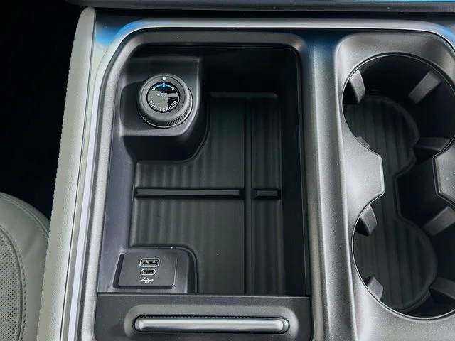 New 2026 Gray Ford Platinum image 20