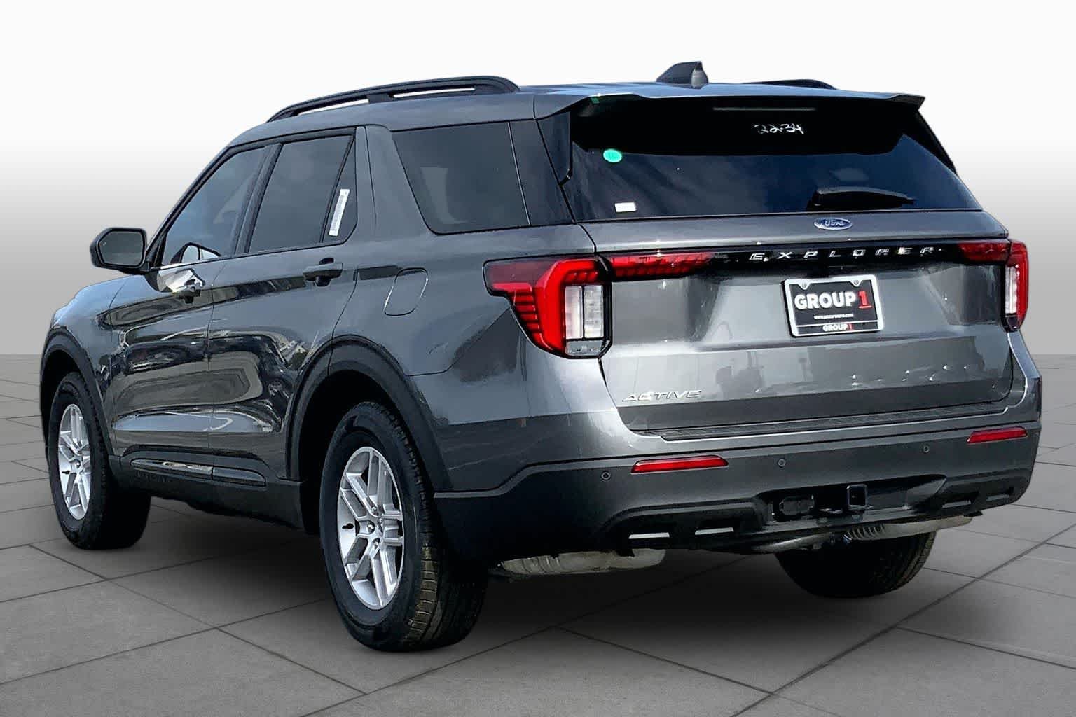 New 2026 Carbonized Gray Metallic Ford Active image 9