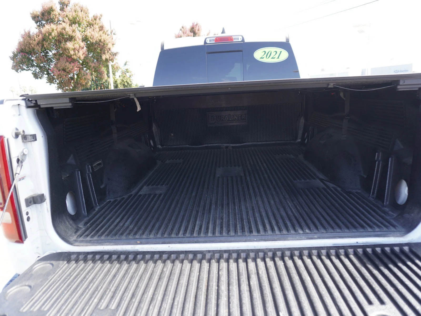 Used 2021 Bright White Clearcoat Ram Laramie image 13
