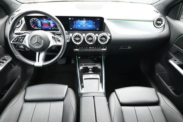 Used 2025 Black Mercedes-Benz GLA 250 image 11