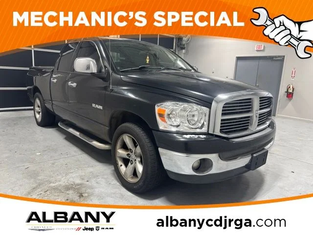Used 2008 Black Dodge SLT image 1