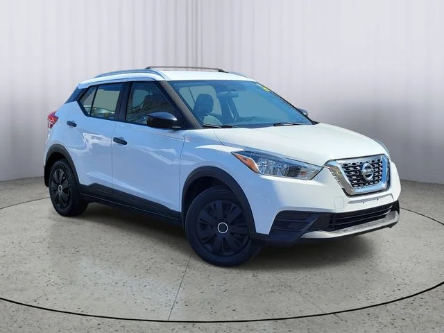 2019 Nissan Kicks S